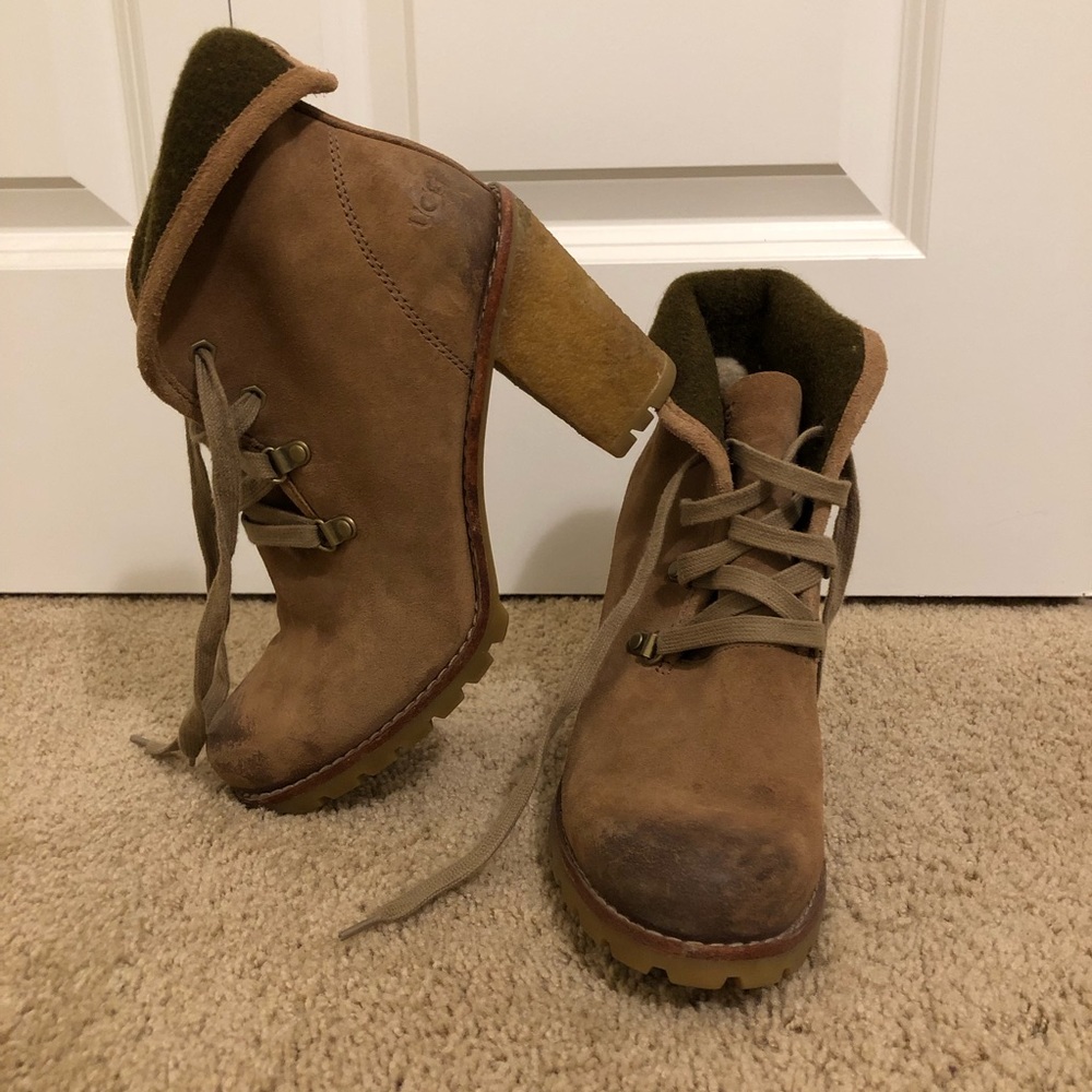 UGG boots size 8.5